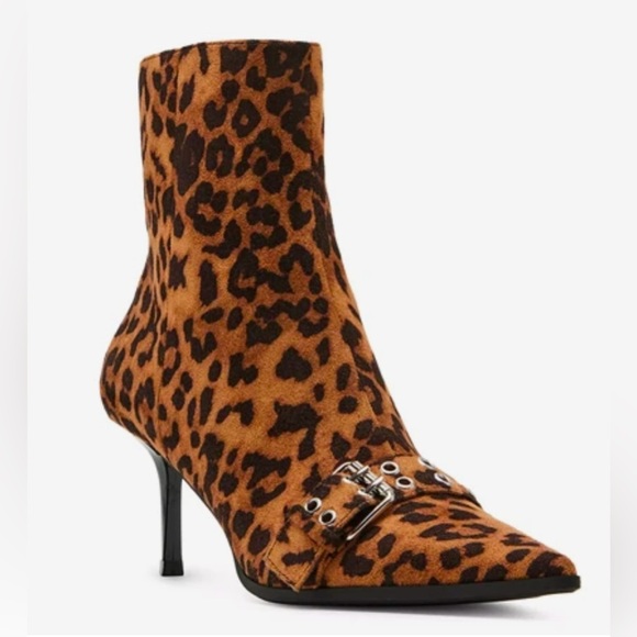 Brand New Steve Madden Leopard Print Boots β Size 9 and size 8 ! - Picture 3 of 12